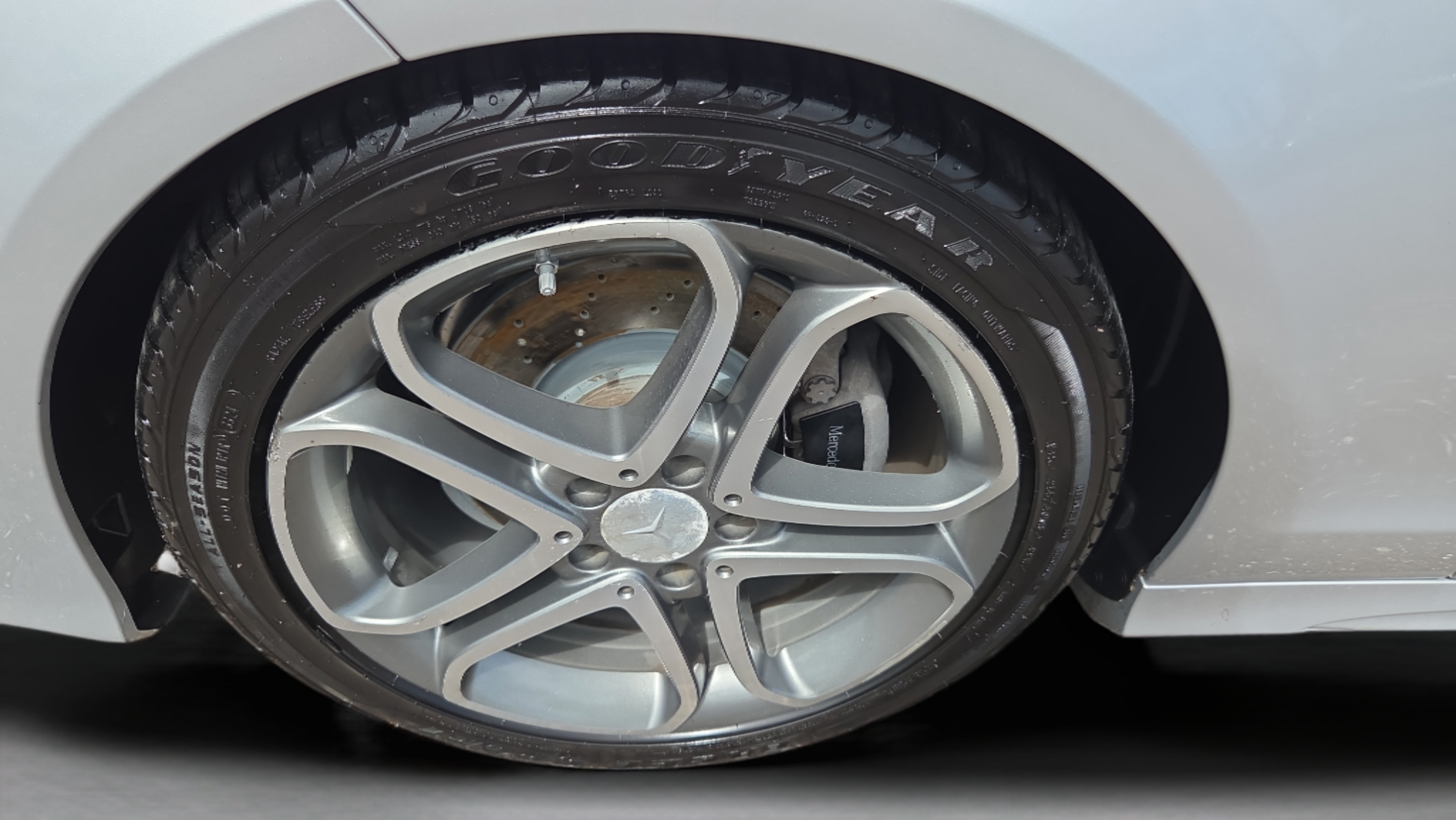 Used 2015 Mercedes-Benz CLS 400 image 34