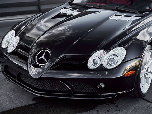 Used 2006 Mercedes-Benz SLR image 8