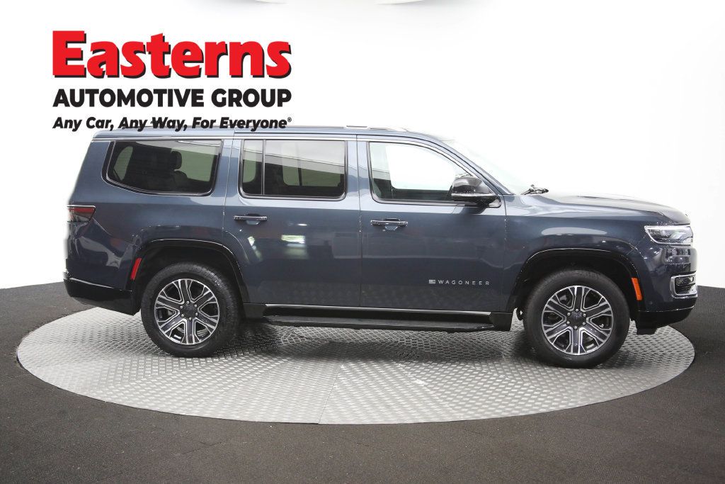 Used 2024 Jeep Wagoneer Series II w/ Flexible Seating Group AWD/4WD image 52