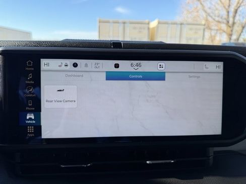 Used 2024 Jeep Gladiator Sport image 29