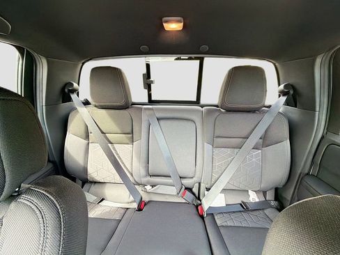 New 2026 Nissan Frontier SV w/ Tow Package image 24