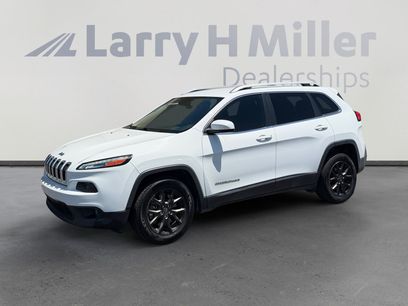 Used 2017 Jeep Cherokee Latitude w/ Comfort & Sound Group