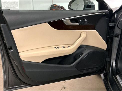 Used 2019 Audi A4 2.0T Premium w/ Convenience Package image 21