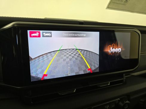 New 2025 Jeep Wrangler Unlimited Rubicon 392 image 22