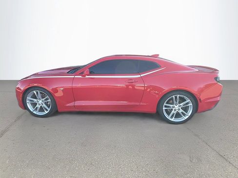 Used 2019 Chevrolet Camaro LT w/ RS Package image 8