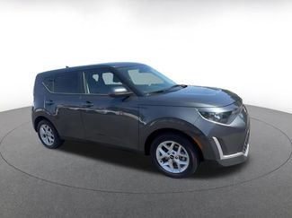 Used 2025 Kia Soul LX w/ LX Technology Package FWD video 2