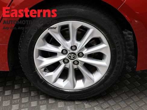 Used 2020 Toyota Corolla LE w/ LE Premium Package FWD image 8