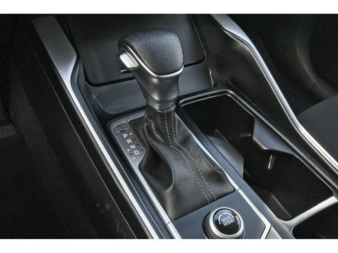 Used 2021 Kia Sorento LX image 27