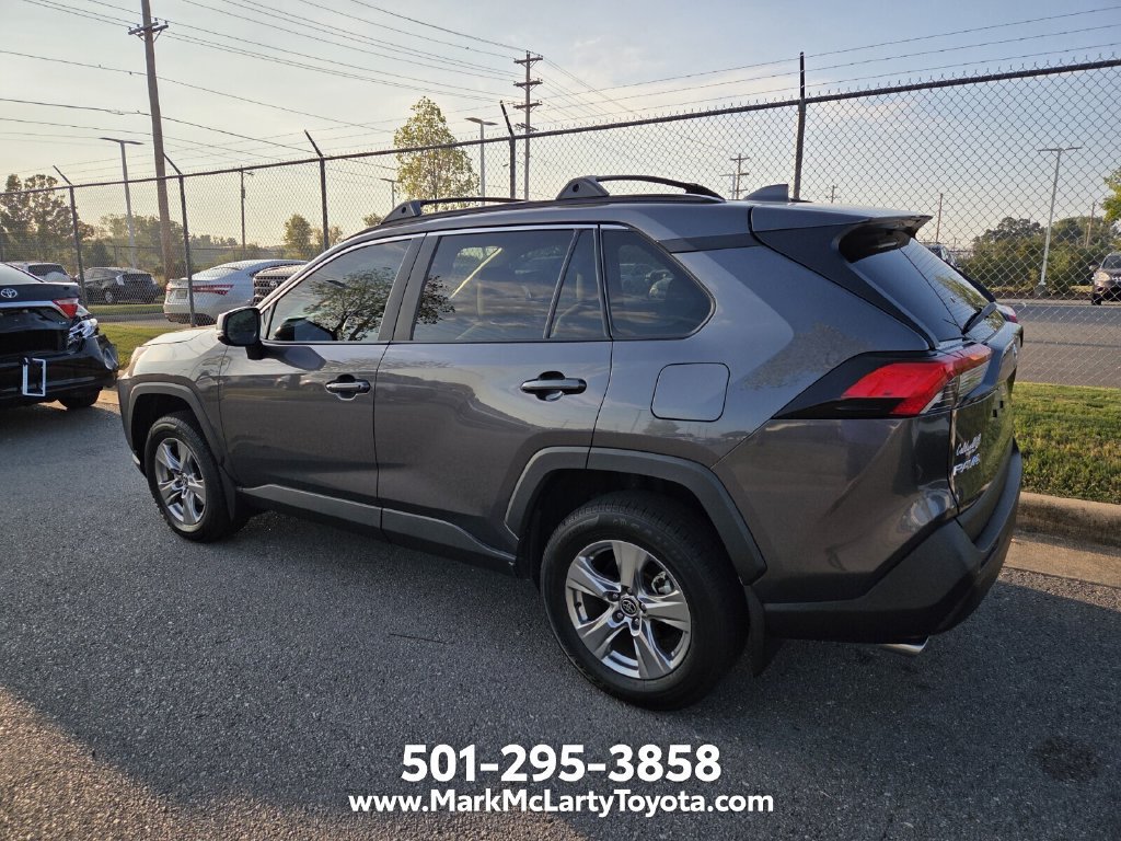 Used 2024 Toyota RAV4 XLE w/ Convenience Package FWD image 5