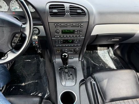Used 2005 Ford Thunderbird RWD image 23