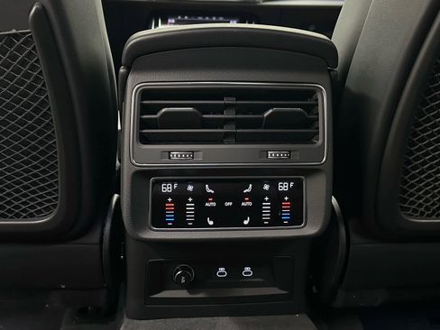 Used 2023 Audi RS Q8 w/ Black Optic Package AWD/4WD image 41
