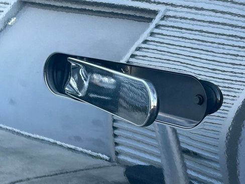 Used 2022 Rivian R1T Adventure image 30