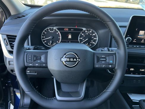 New 2026 Nissan Rogue SV image 10