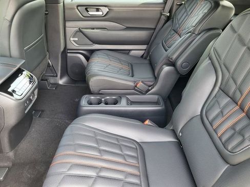 New 2026 Nissan Armada PRO-4X AWD/4WD image 19