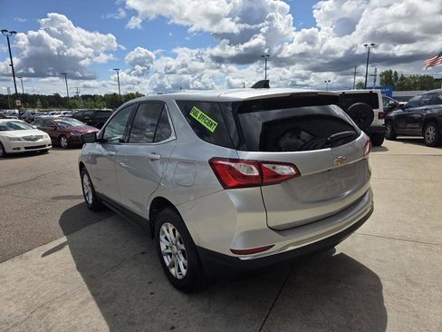 Used 2020 Chevrolet Equinox LT w/ Driver Convenience Package FWD image 7