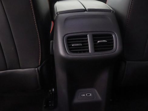 Used 2022 Buick Envision Essence w/ Sport Touring Package image 48