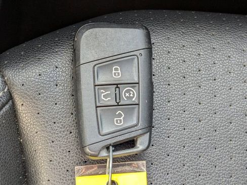 Used 2019 Volkswagen Atlas SE w/ Panoramic Sunroof Package image 30