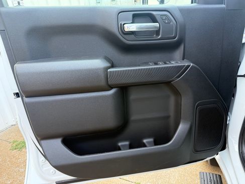 New 2026 GMC Sierra 1500 Pro w/ Pro Value Package image 9