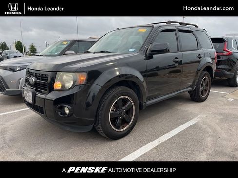 Used 2011 Ford Escape XLT w/ 202A Rapid Spec Order Code FWD image 1