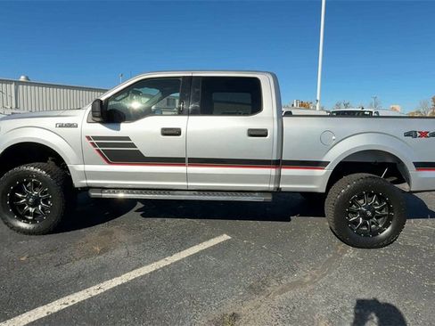 Used 2019 Ford F150 XLT w/ Trailer Tow Package image 5