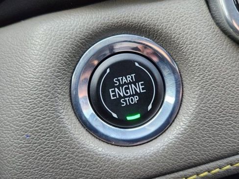 Used 2023 Chevrolet Colorado ZR2 w/ ZR2 Convenience Package III image 8