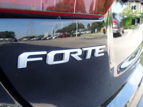 Used 2023 Kia Forte LXS FWD image 30