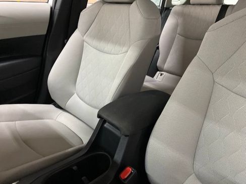 Used 2024 Toyota Corolla Cross L FWD image 54