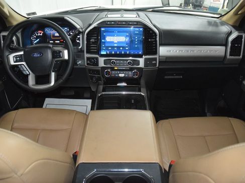 Used 2022 Ford F350 Lariat w/ Lariat Ultimate Package AWD/4WD image 28