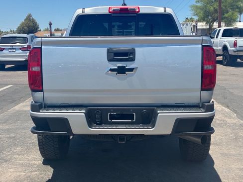 Used 2017 Chevrolet Colorado Z71 AWD/4WD image 7