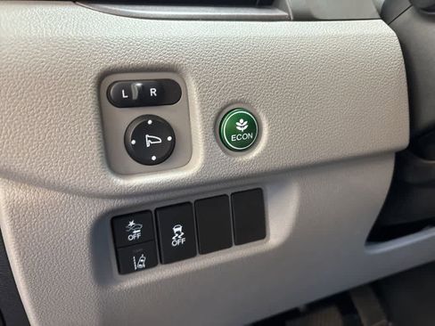 Used 2022 Honda Pilot Special Edition image 12