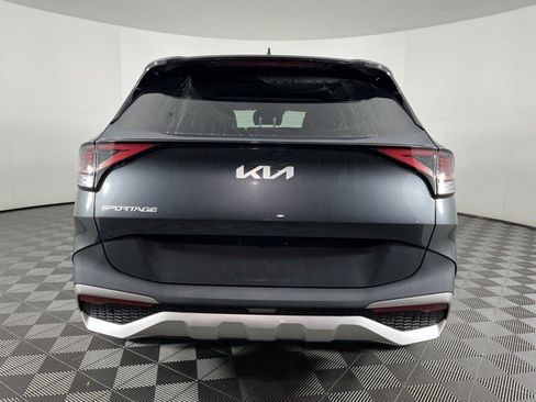Used 2023 Kia Sportage LX FWD image 7