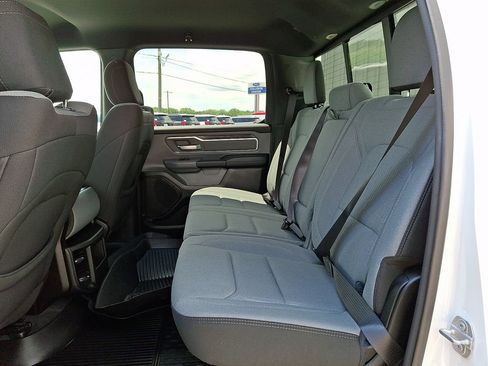 Used 2021 RAM 1500 Big Horn AWD/4WD image 9