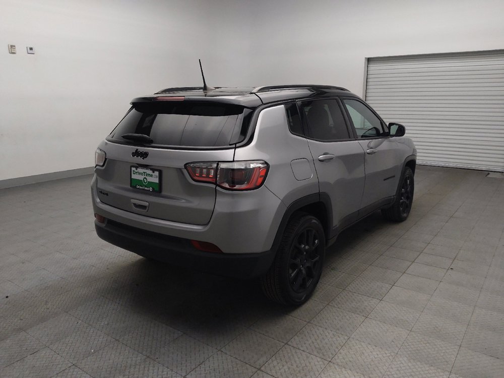 Used 2023 Jeep Compass Latitude AWD/4WD image 9