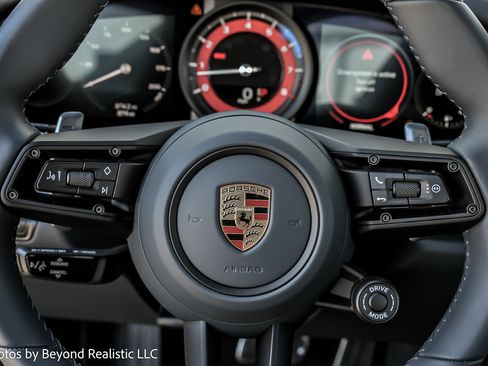 Used 2024 Porsche 911 Carrera S RWD image 32