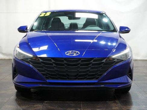 Used 2023 Hyundai Elantra SEL w/ Convenience Package FWD image 10