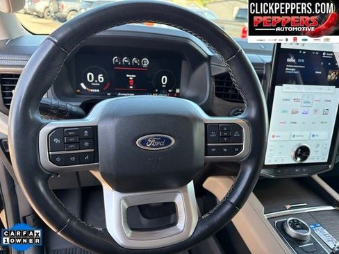 Used 2024 Ford Expedition Limited AWD/4WD image 10