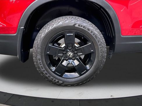 Used 2025 Honda Ridgeline Black Edition image 36