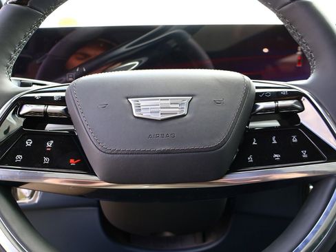 New 2025 Cadillac Escalade IQ Sport 2 image 39