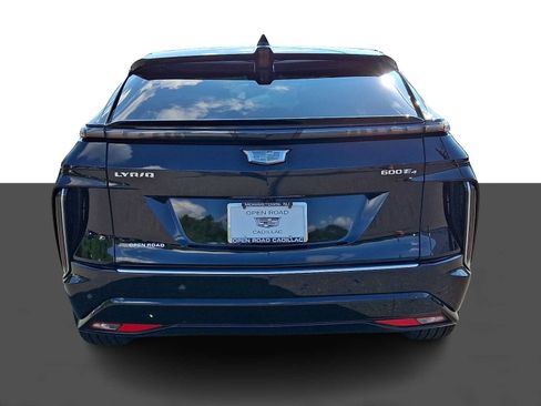 Used 2026 Cadillac Lyriq Luxury AWD/4WD image 5
