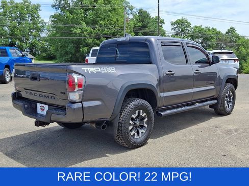 Used 2021 Toyota Tacoma TRD Off-Road w/ Technology Package AWD/4WD image 7