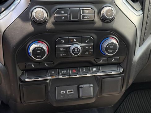 Used 2022 Chevrolet Silverado 1500 Limited LT RWD image 20