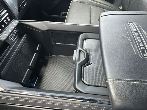 Used 2024 RAM 1500 Limited image 13