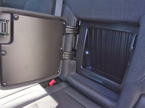 Used 2024 GMC Sierra 1500 Elevation image 30