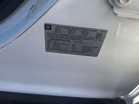 Used 2017 Chevrolet Equinox LS image 24