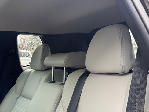 Used 2023 Mitsubishi Outlander SEL image 26