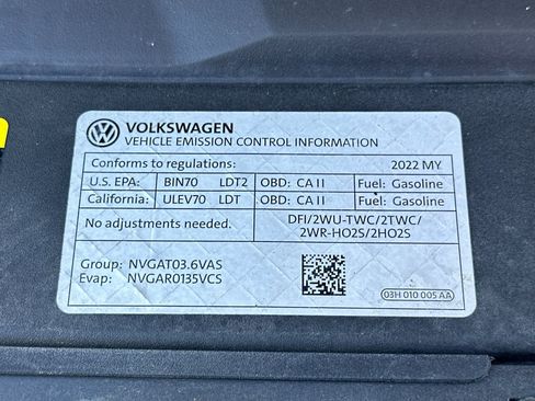 Used 2022 Volkswagen Atlas Cross Sport SE w/ Panoramic Sunroof Package FWD image 28