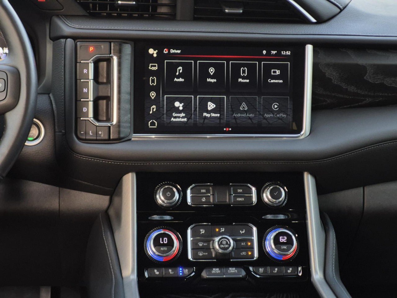 Certified 2022 GMC Yukon XL Denali w/ Denali Premium Package AWD/4WD image 18