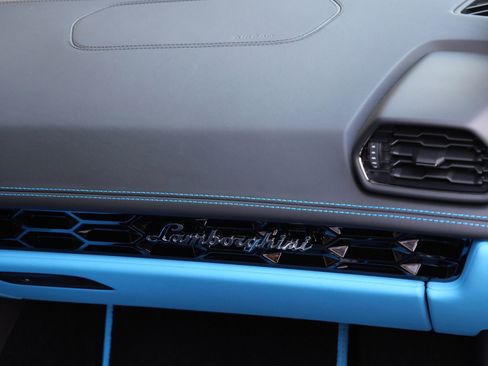 Used 2023 Lamborghini Huracan Tecnica RWD image 26