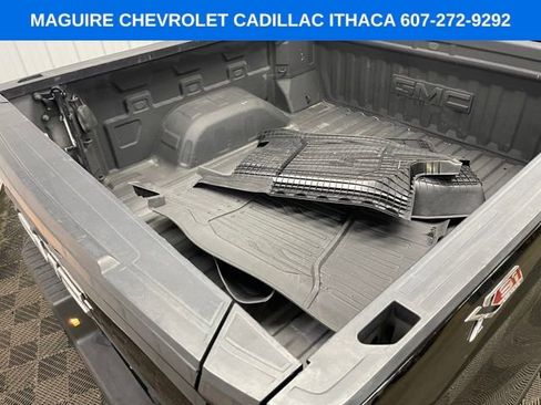Used 2022 GMC Sierra 1500 Elevation w/ Preferred Package AWD/4WD image 13
