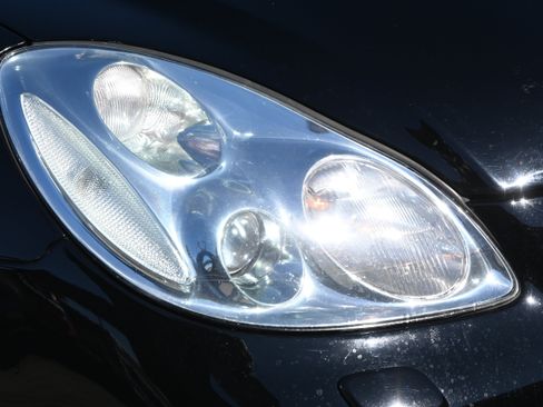 Used 2005 Lexus SC 430 Convertible image 17